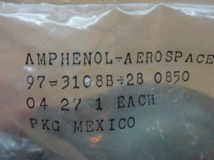 AMPHENOL AEROSPACE Connector 97-3108B-28 #32534