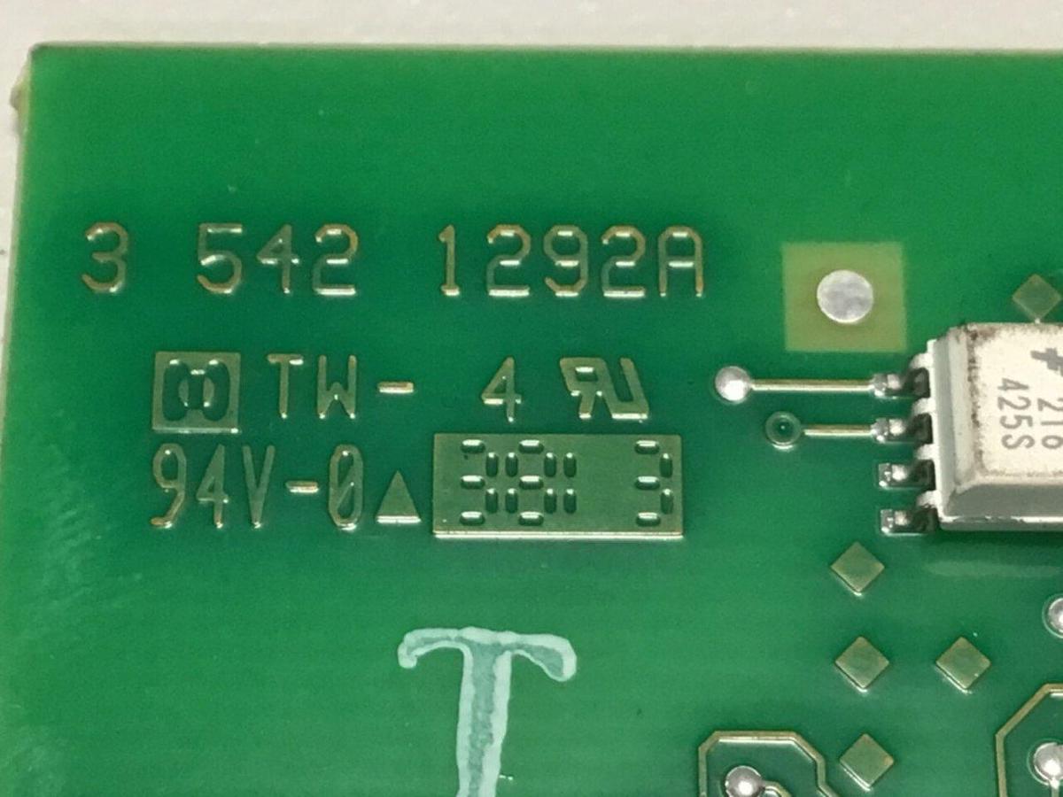 Used CINCINNATI MILACRON Circuit Board 3-542-1292A / BRACKET Used