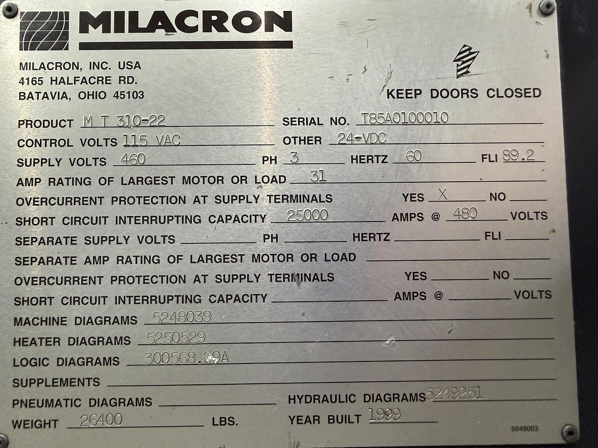 Used 1999 CINCINNATI MILACRON 310 Ton Injection Molding Machine MT310-22 USED #151852