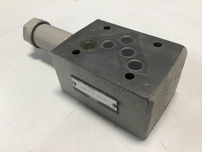Used YUKEN Valve SB1221-B-H-1001 #111867