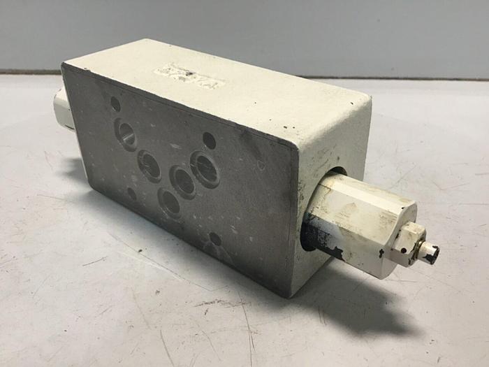 Used TOKIMEC Stack Valve TGMFN-5-X-A2W-B2W-50 #132088