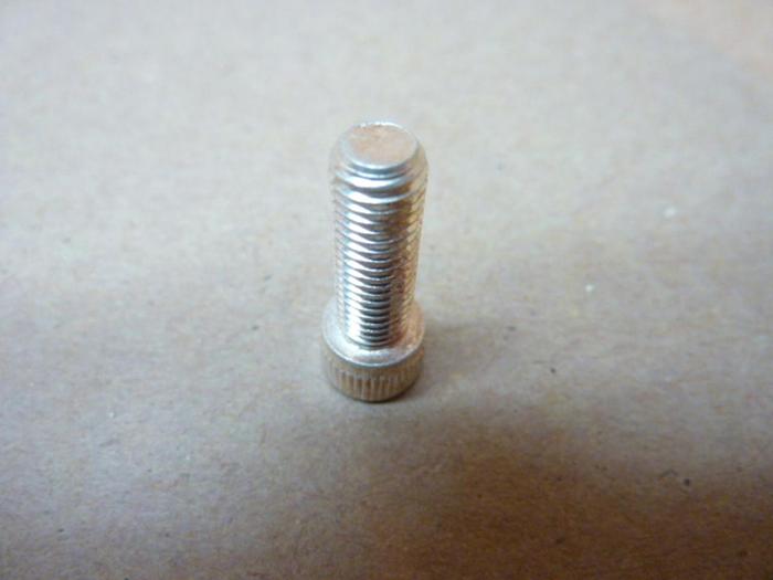 U-C COMPONENTS Socket Head Cap Screw C-2812-NA #41315