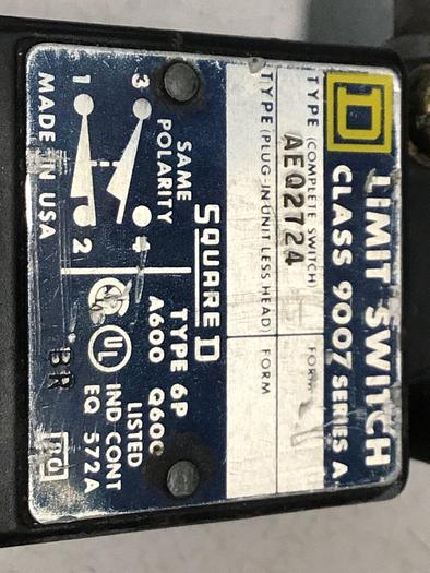 Used SQUARE D Limit Switch 9007-AEQ2724 #122131