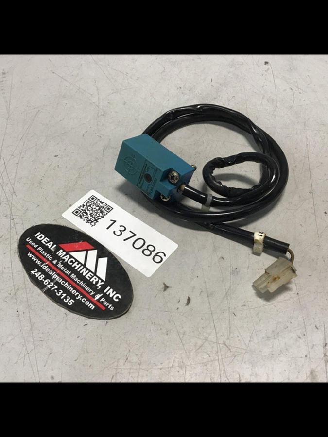 Used YAMATAKE Proximity Switch FL2R-7J6SD USED