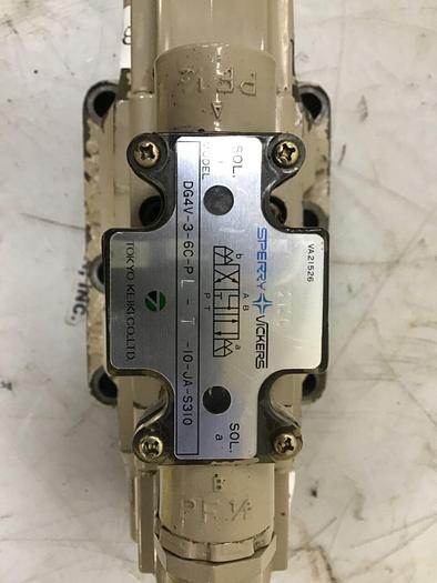 Used VICKERS Valve DG4V-3-6C-PL-T-10-JA-S310 #136288