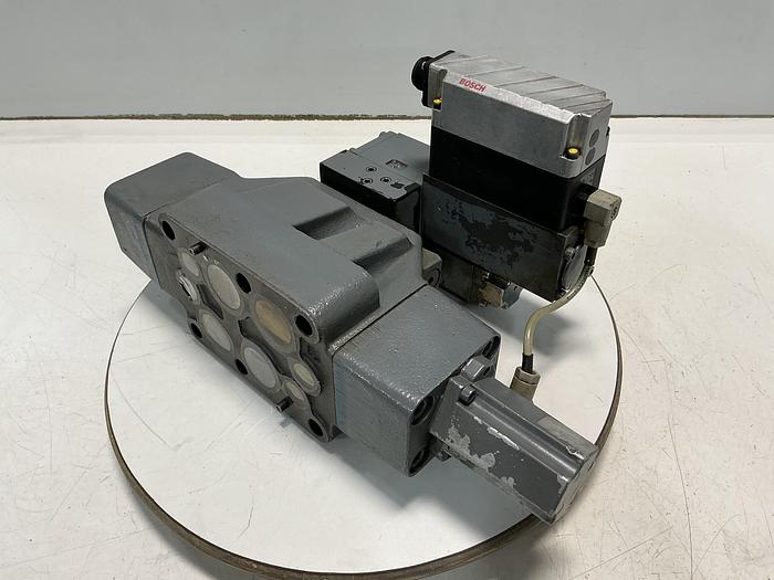 Used BOSCH 0 811 404 453