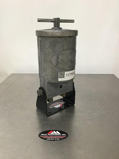 Used TRIPLE R Oil Filter BU30E #127658