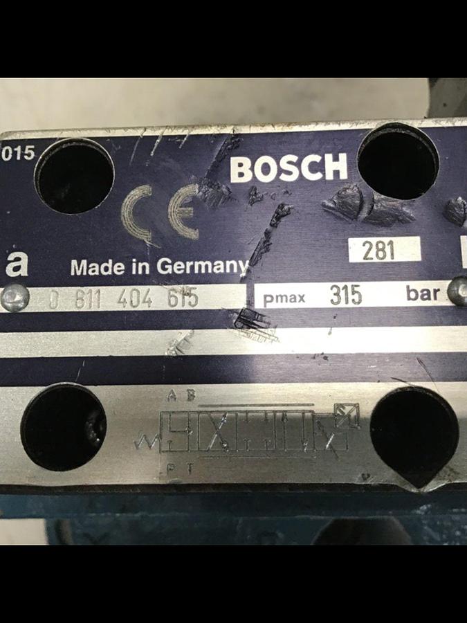 Used BOSCH SERVO Proportional Valve 0 811 404 452 USED