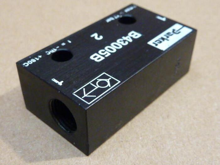 Used PARKER Valve B43005B #33801