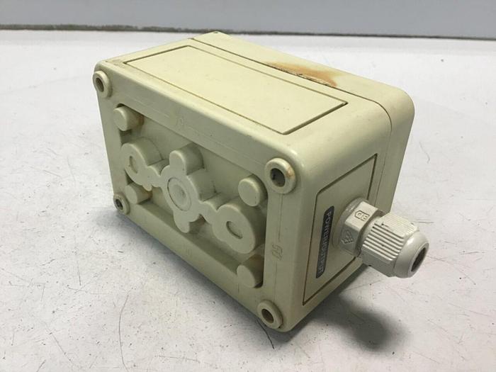 Used SENSOTEC Strain Gauge In Line Amplifier 060-6827-04 Used