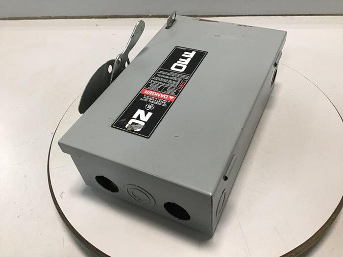 Used GE ENERGY Safety Switch 30 Amp TG4321 #112089