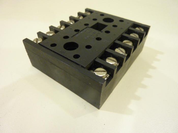 CUSTOM CONNECTOR Relay Socket SD12 #43353