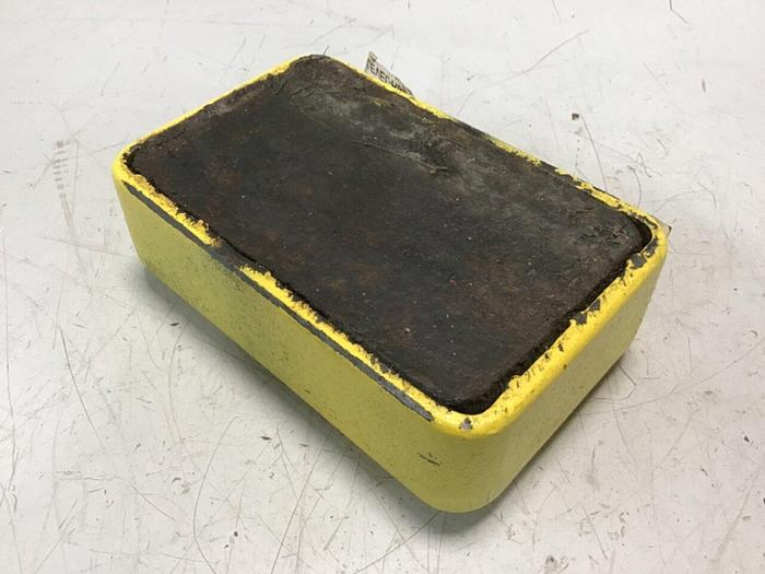 Used UNISORB Leveling Mount Pad 5 x 3 LR-2000 #122883