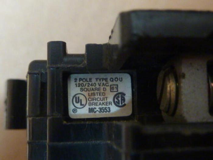 Used SQUARE D 10 Amp Circuit Breaker QOU210 #46141