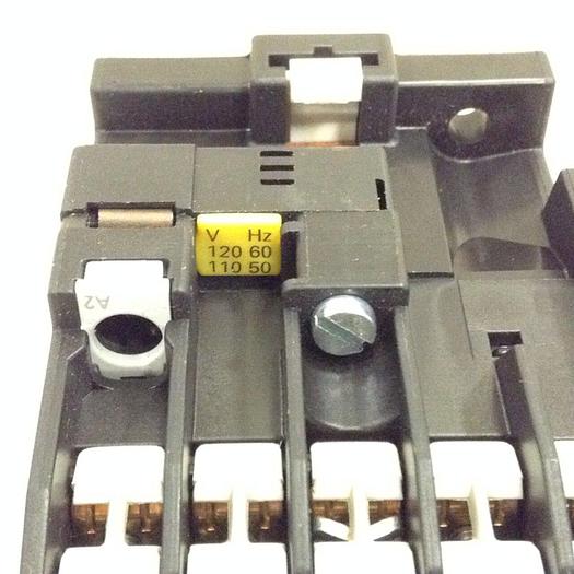 Used SIEMENS Contactor 3TH4373-0A #76082