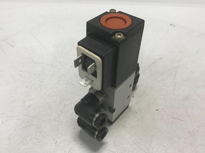 Used KOGANEI Air Valve 100-4E1-39-SR #124280