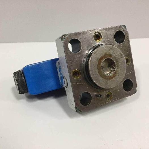 Used VICKERS Valve CVCS32D1S210AP114A99 #90467