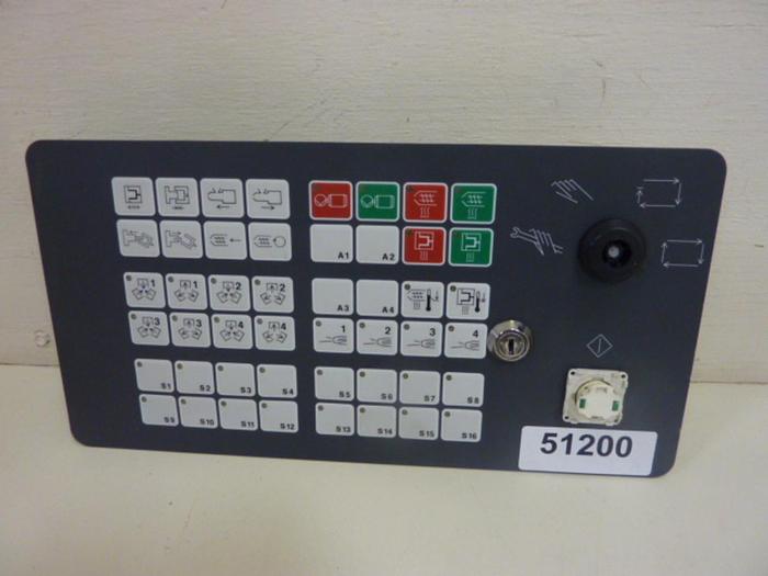 Used FERROMATIK MILACRON Keypad 1-96 513590 9530 #51200