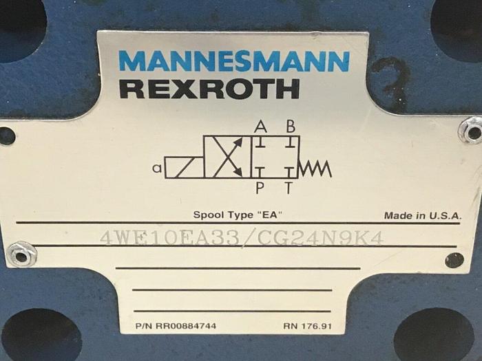 Used MANNESMANN REXROTH Valve 4WE10EA33/CG24N9K4 Used