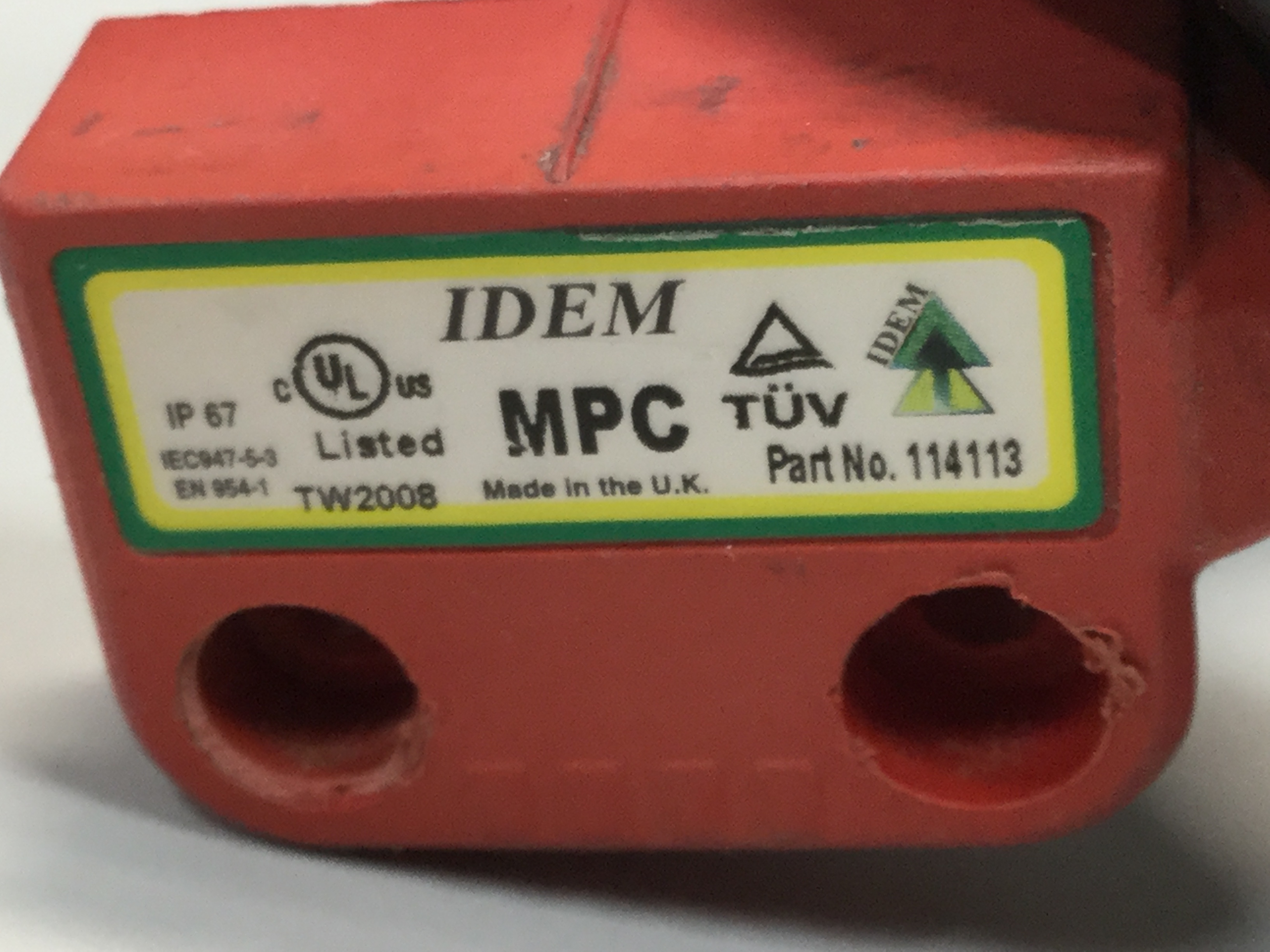 Used IDEM SAFETY SWITCHES Coded Miniature Switch 114113 USED