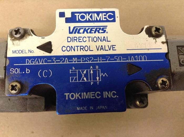 Used VICKERS Directional Control Valve DG4VC32AMPS2H750JA100 #71236