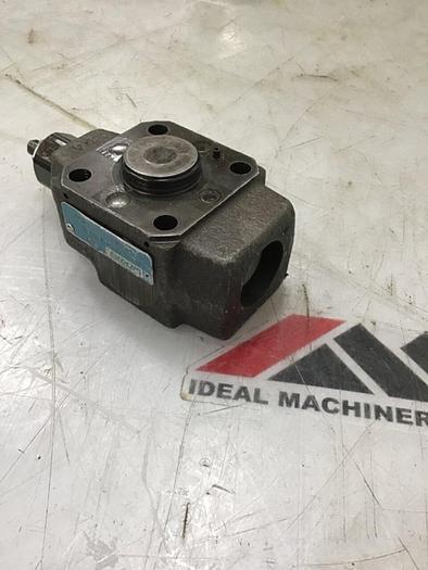 Used VICKERS Valve CVCS16C1S2W25011 #141414