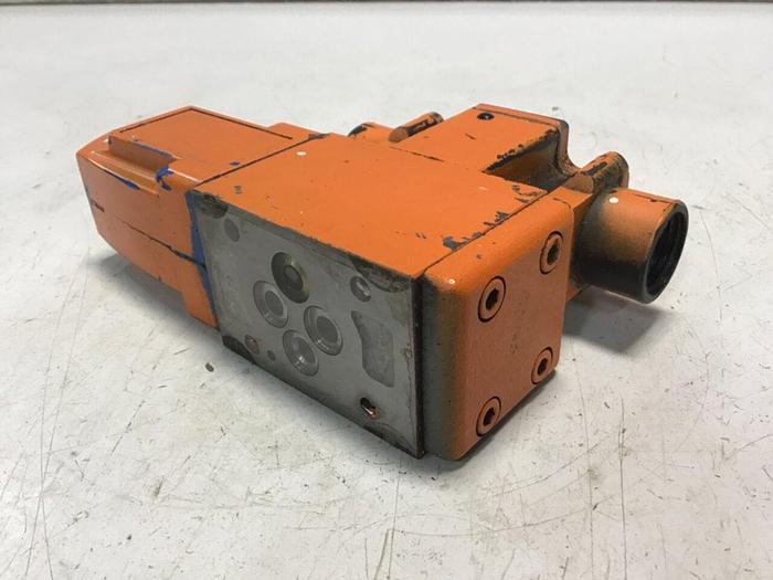 Used SPERRY VICKERS Valve DG4V32APLT10LHJAS310 USED