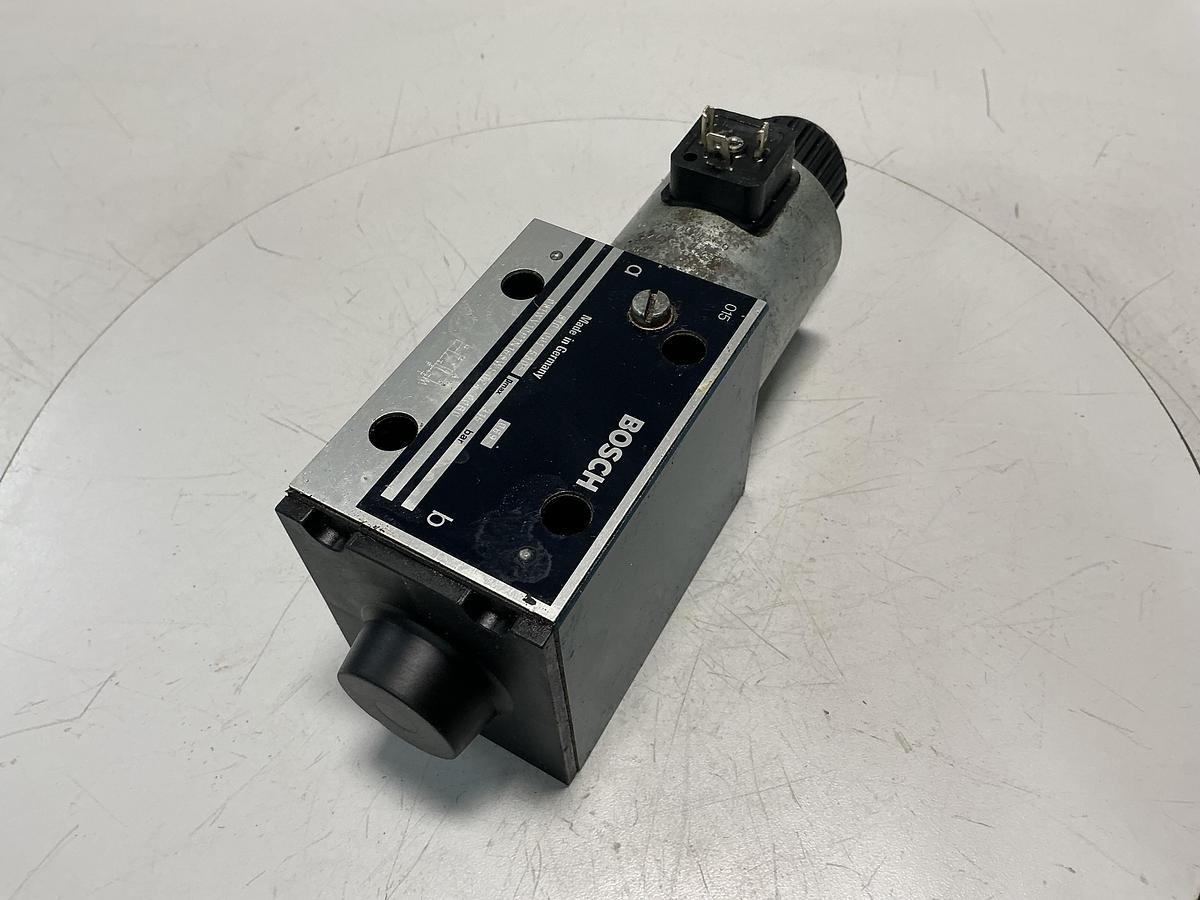 Used BOSCH 0 810 001 530