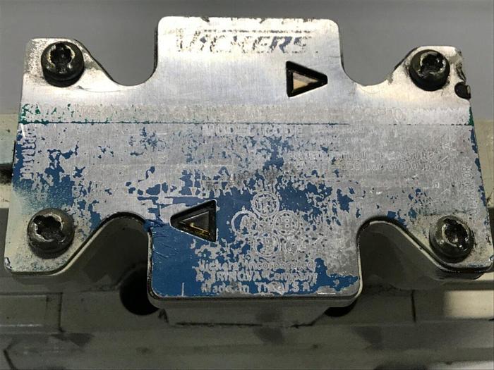 Used VICKERS Valve DG4V 3S 6C M FW D7 H5 60 P10 #133028