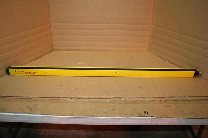 Used ALLEN BRADLEY SafeShield Receiver 442LRA41214CBCD Used