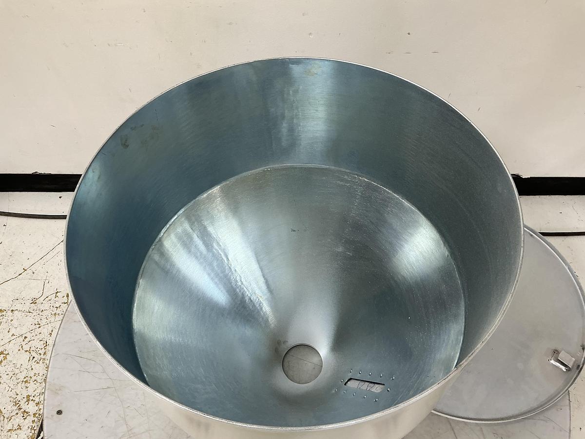 Used METAL FABRICATING 11458964