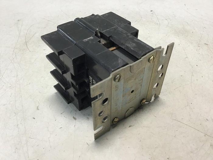 Used ARROW HART Contactor ACC220U30N #140079