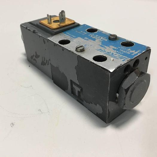 Used VICKERS Valves DG4V-3-2AL-M-U-HL7-60 #92323