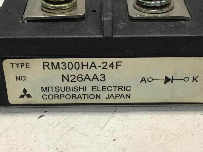 Used MITSUBISHI Power Module Supply RM300HA-24F Used