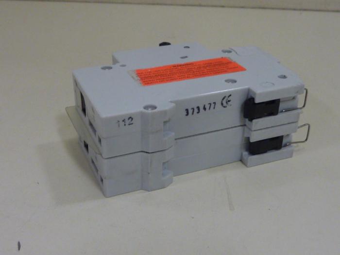 Used GENERAL ELECTRIC V-Line 3 Amp Breaker V07203 #64218