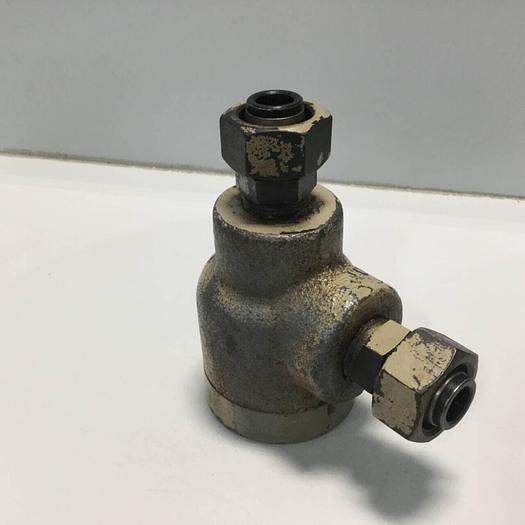 Used VICKERS Check Valve C2815JAJ #97661