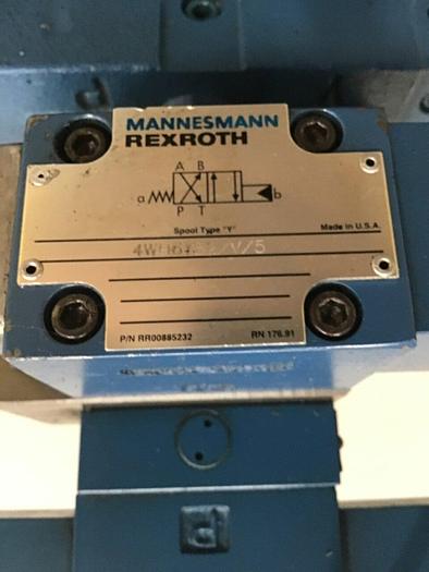 Used REXROTH Valve 4WRKE35W2-0000-21/6A24EZ9 Used