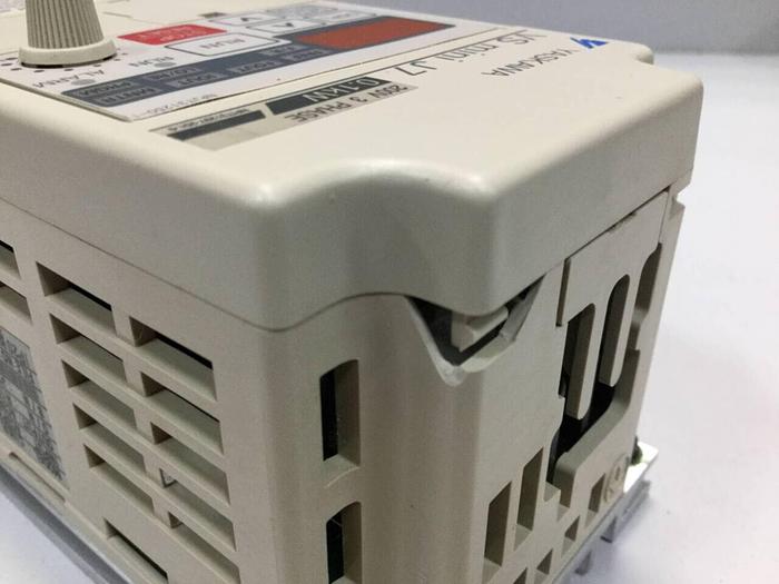 Used YASKAWA VS Mini J7 Inverter CIMR-J7AA20P1 #98545