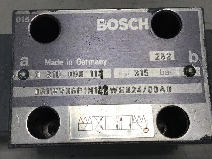 Used BOSCH Valve 0 810 090 111 #136526