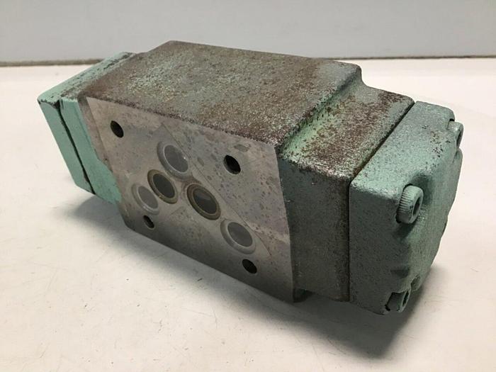 Used YUKEN Valve MPB-03-4-10 #111775