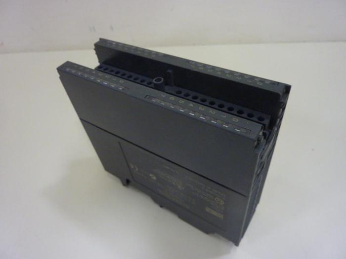 Used SIEMENS Input Module 6ES7 321-1BL00-0AA0 #70357