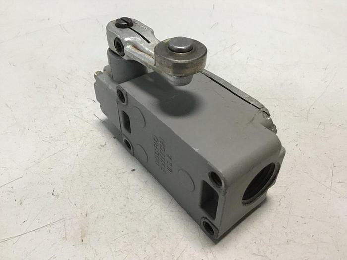 Used YAMATAKE Micro Limit Switch 1LS1-J #122159