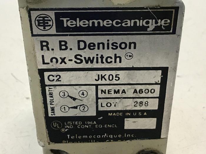 Used TELEMECANIQUE Lox-Switch C2JK05 #121816