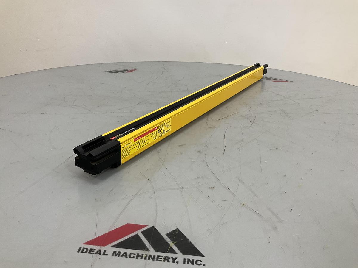 Used KEYENCE SL-V79FM-T