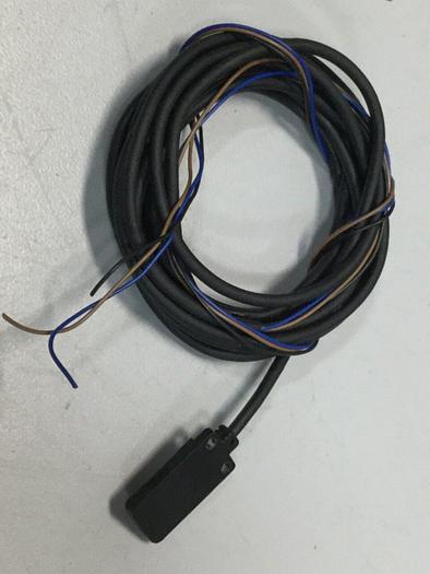 Used OMRON Photoelectric Sensor E3T-FD11 #103416