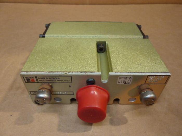 Used ROSS Solenoid Pilot Valve 8476C3342 #32378