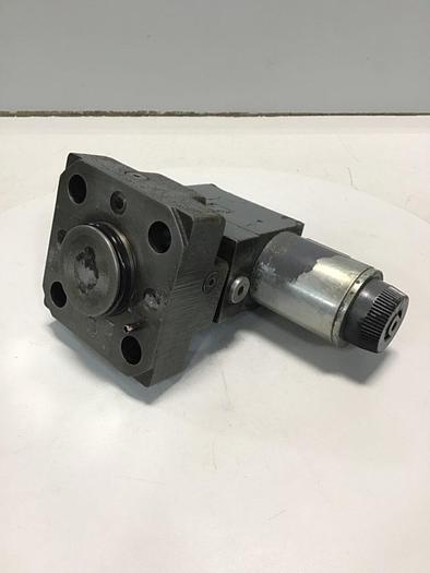 Used VICKERS Valve DG4V3S22AMUHL760EN490 Used