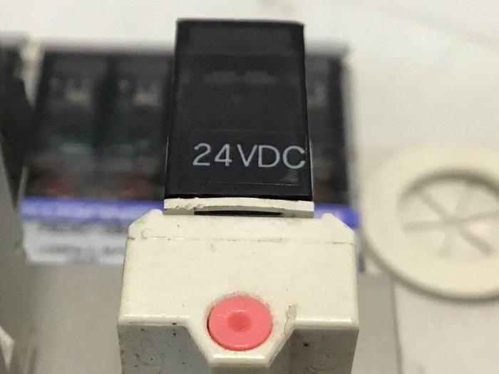 Used KOGANEI Manifold w/ Valves PBM5P-3W #121000