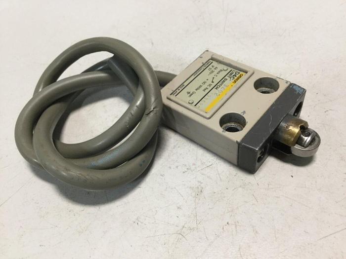 Used OMRON Limit Switch D4C-3402 #104321