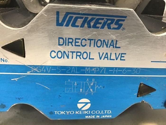 Used VICKERS Directional Control Valve DG4V52ALMP7LH630 #113013